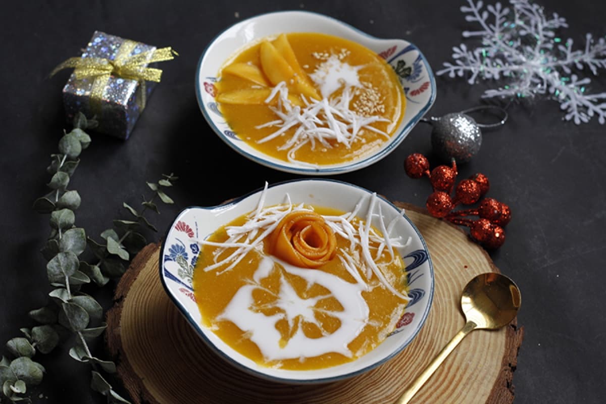 Chè xoài ngọt thơm ngày đông — kết hợp xoài chín và nước cốt dừa